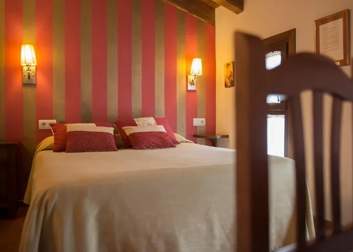 Hotell El Lagar Del Vero 2*