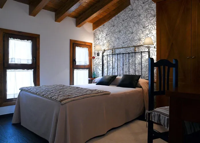 Hotell El Lagar Del Vero 2*